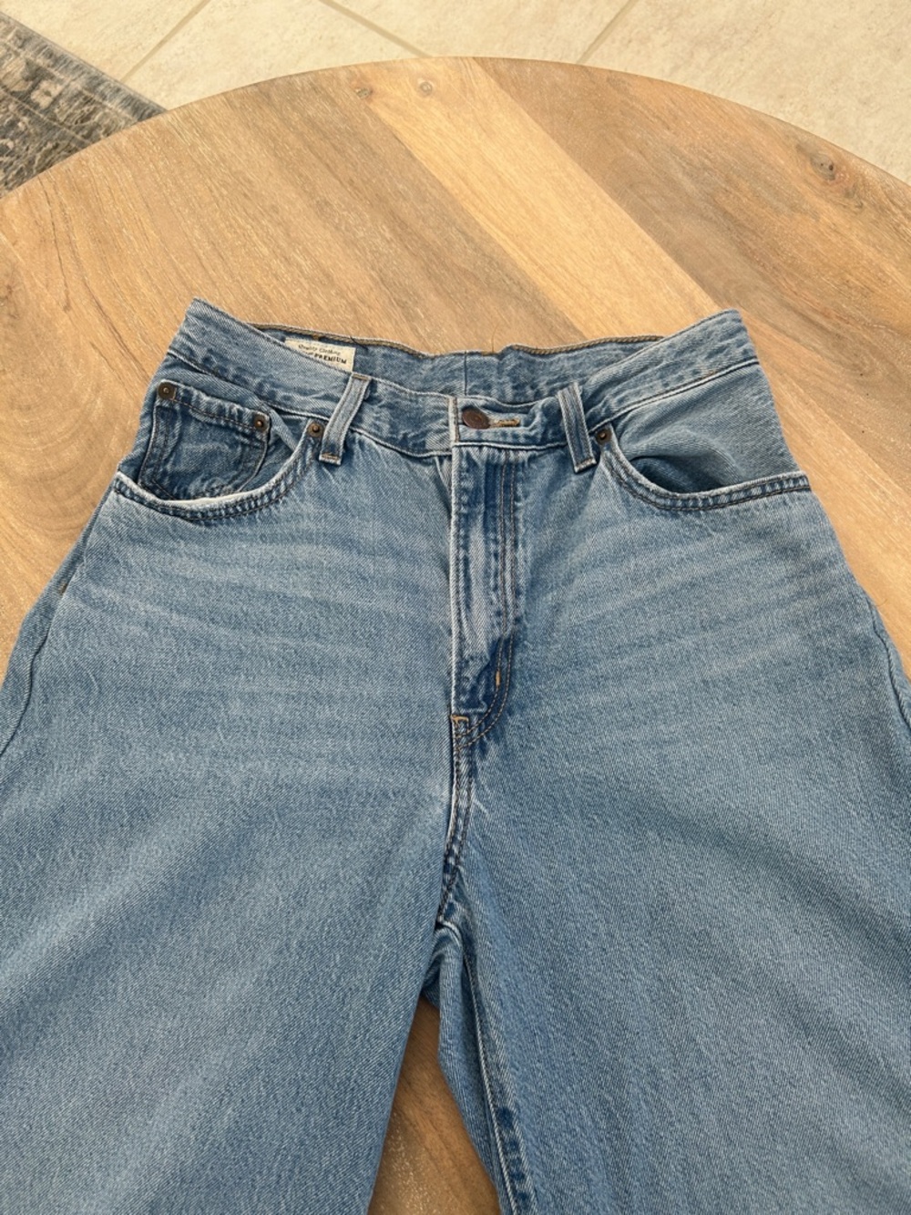 Levi's High Rise Women’s Jeans in Light Blue. Color wide leg